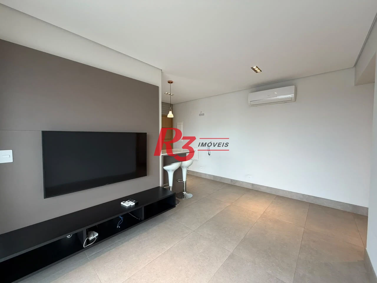 Apartamento com 1 dormitório à venda, 63 m² por R$ 840.000,00 - Aparecida - Santos/SP