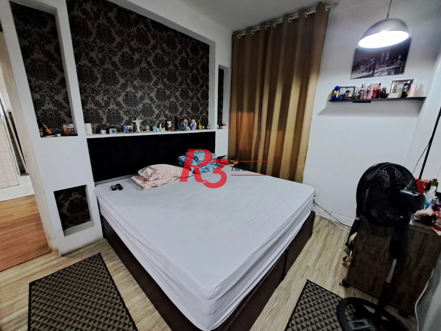 Apartamento com 2 dormitórios à venda, 95 m² por R$ 580.000,00 - Gonzaga - Santos/SP