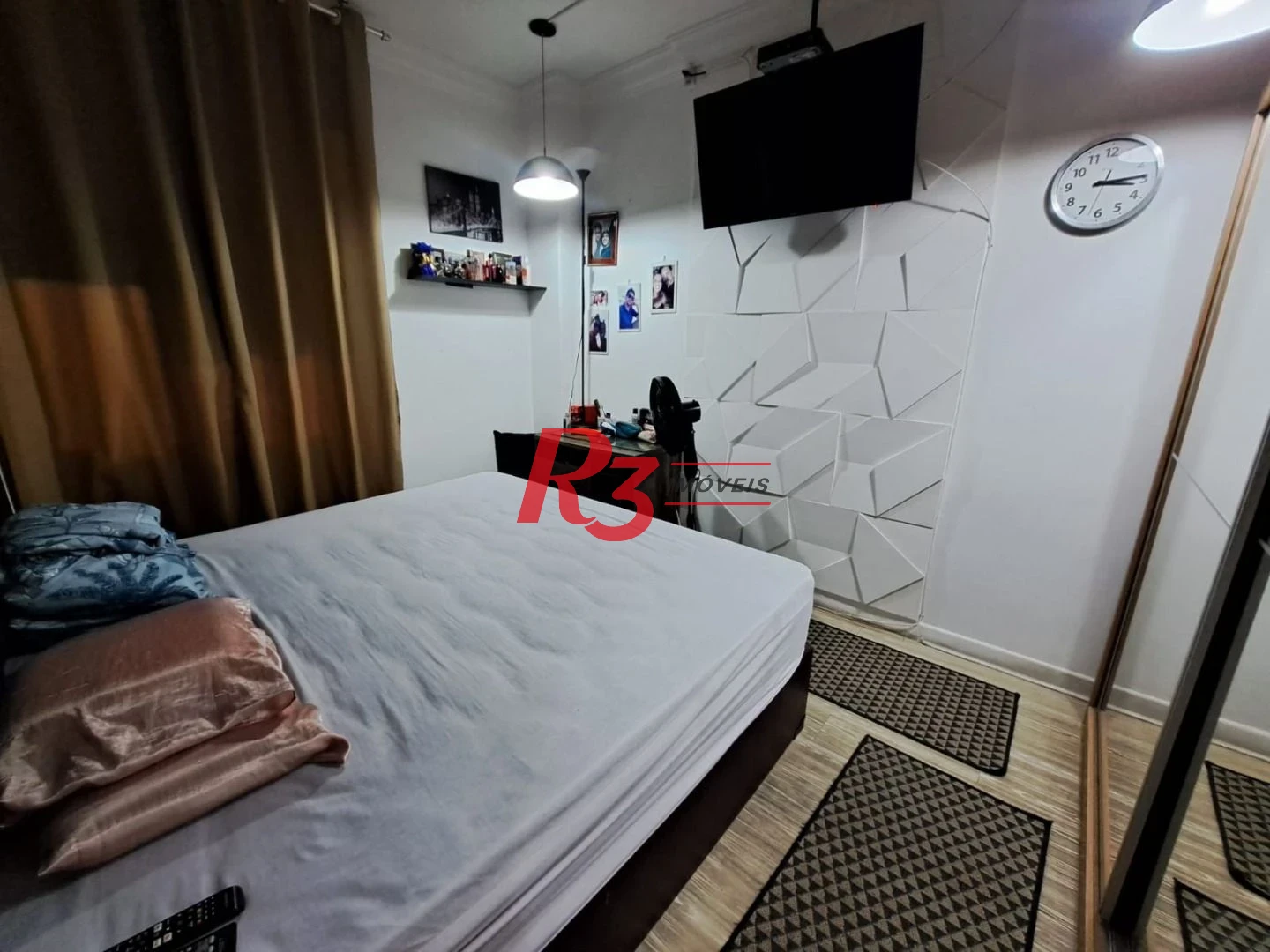 Apartamento com 2 dormitórios à venda, 95 m² por R$ 580.000,00 - Gonzaga - Santos/SP
