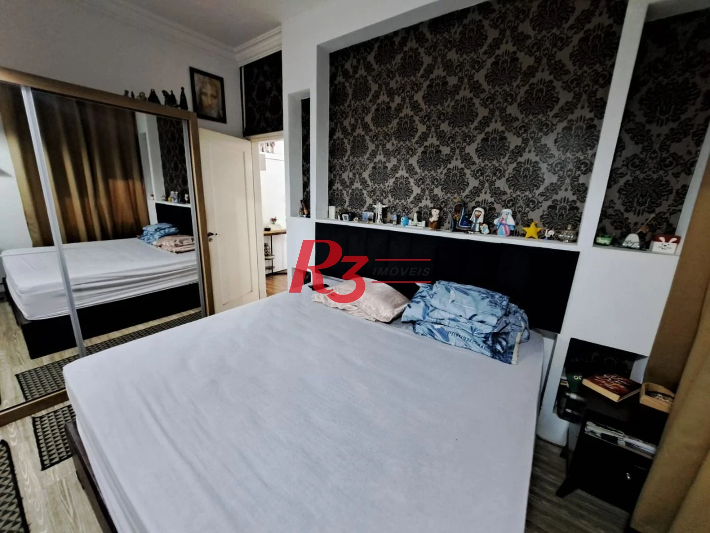 Apartamento com 2 dormitórios à venda, 95 m² por R$ 580.000,00 - Gonzaga - Santos/SP