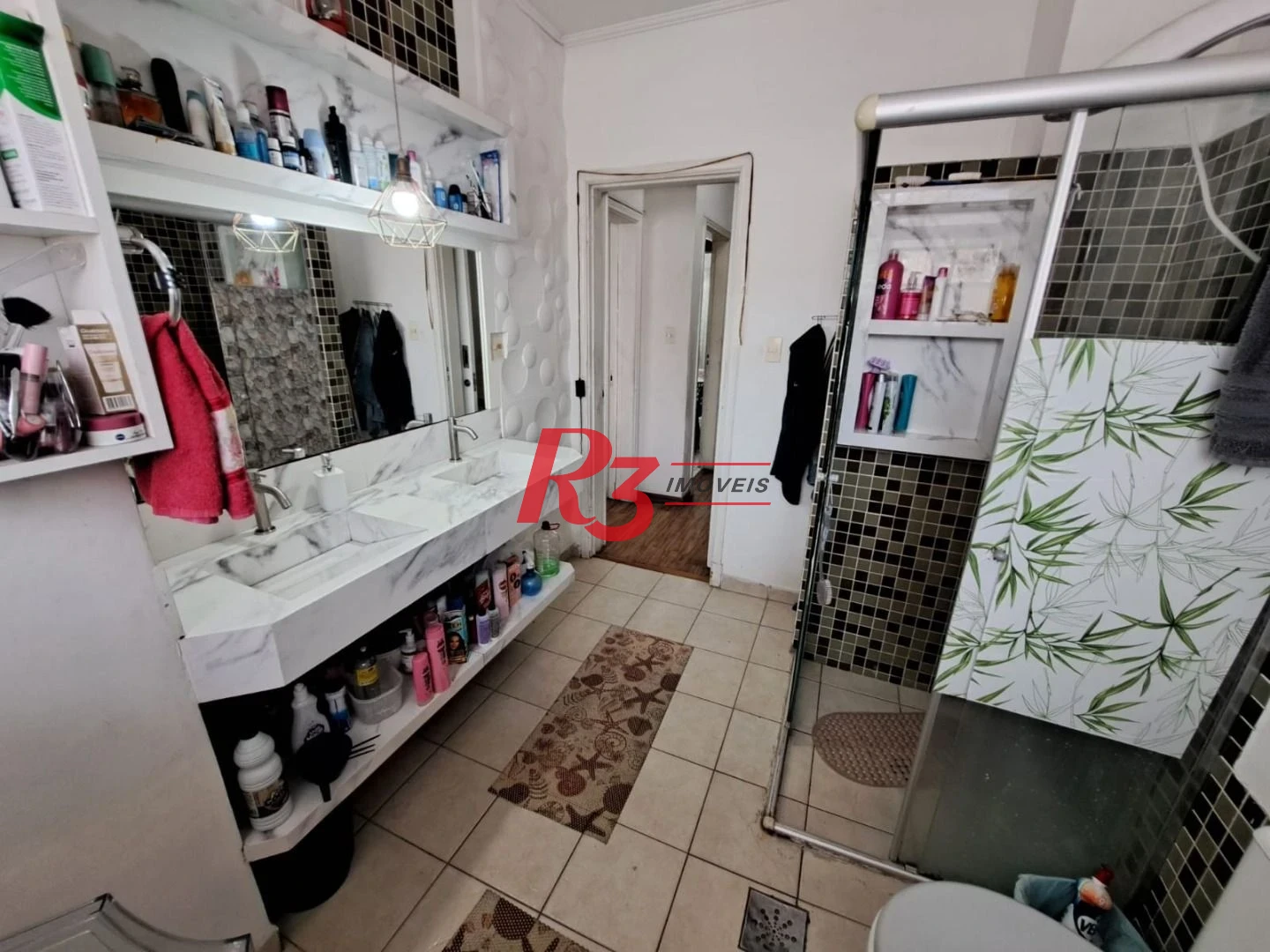 Apartamento com 2 dormitórios à venda, 95 m² por R$ 580.000,00 - Gonzaga - Santos/SP
