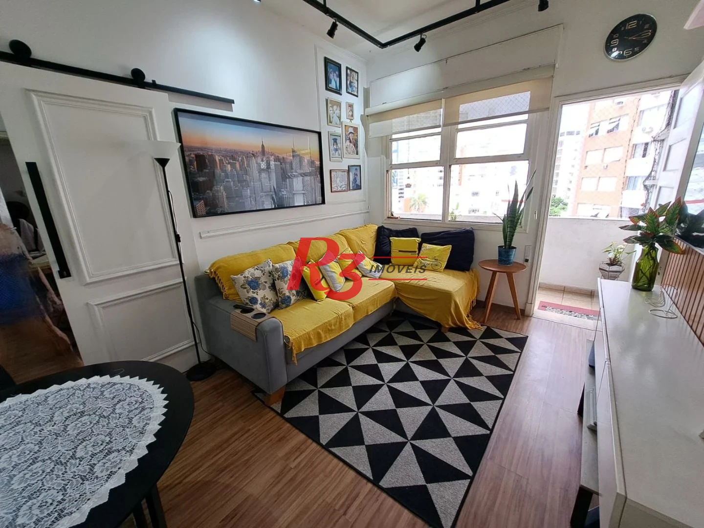 Apartamento com 2 dormitórios à venda, 95 m² por R$ 580.000,00 - Gonzaga - Santos/SP