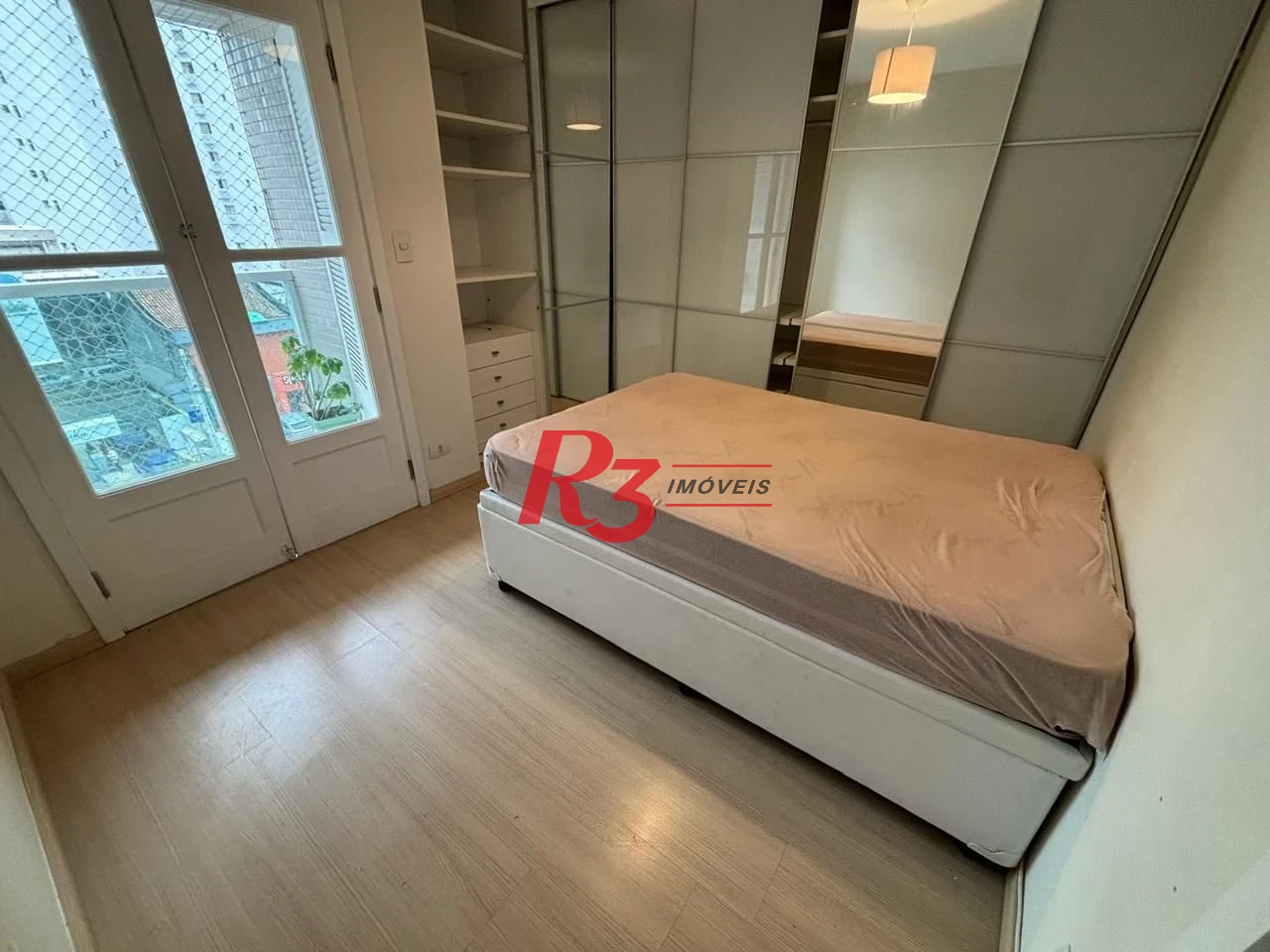 Apartamento com 3 dormitórios à venda, 145 m² por R$ 1.010.000,00 - Ponta da Praia - Santos/SP