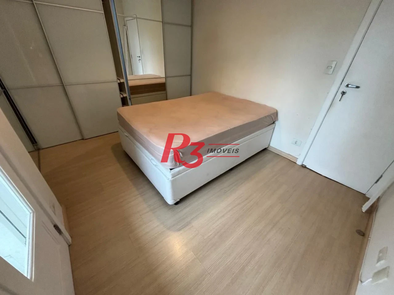 Apartamento com 3 dormitórios à venda, 145 m² por R$ 1.010.000,00 - Ponta da Praia - Santos/SP