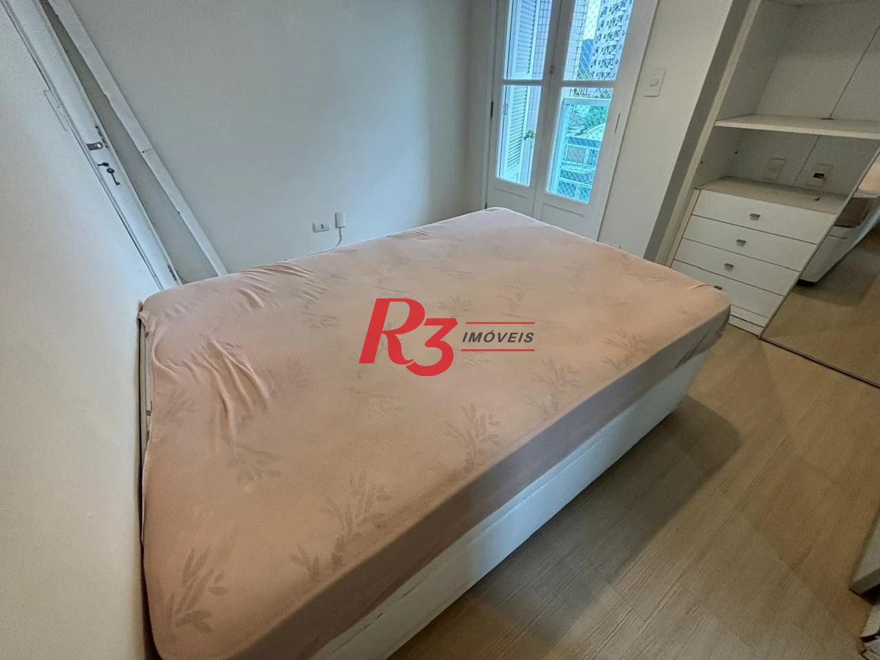 Apartamento com 3 dormitórios à venda, 145 m² por R$ 1.010.000,00 - Ponta da Praia - Santos/SP