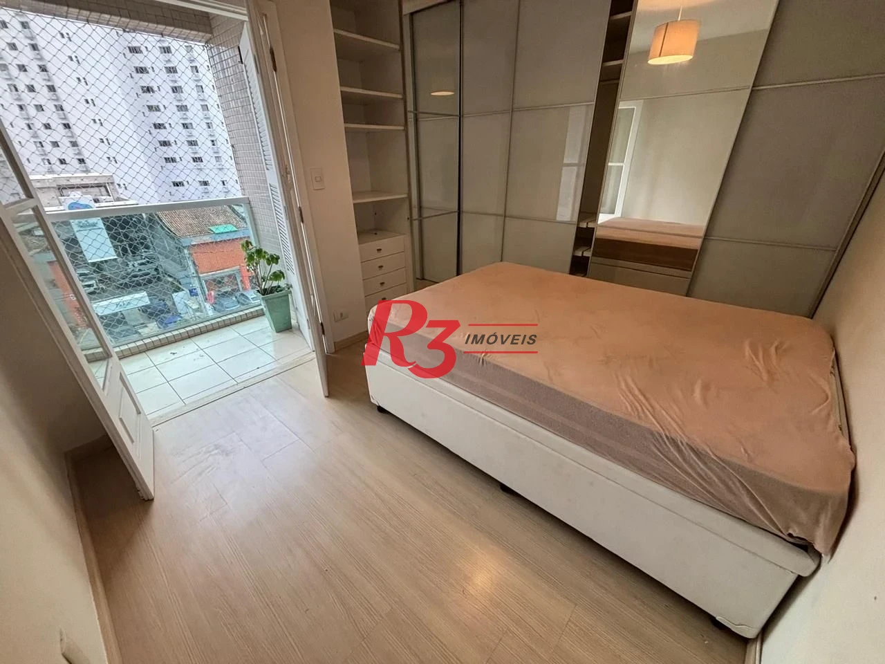 Apartamento com 3 dormitórios à venda, 145 m² por R$ 1.010.000,00 - Ponta da Praia - Santos/SP