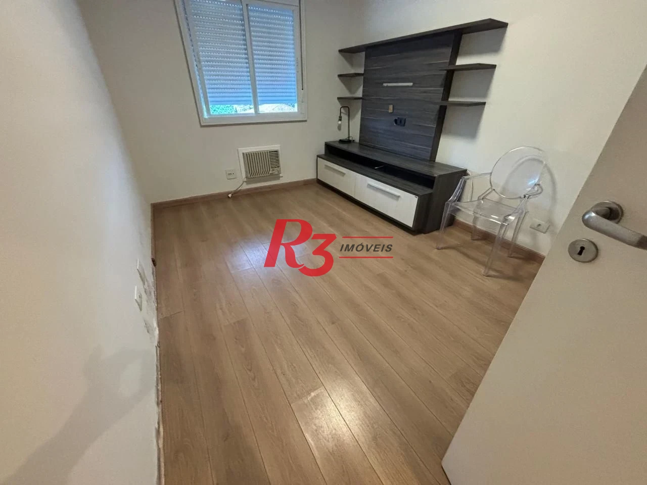 Apartamento com 3 dormitórios à venda, 145 m² por R$ 1.010.000,00 - Ponta da Praia - Santos/SP