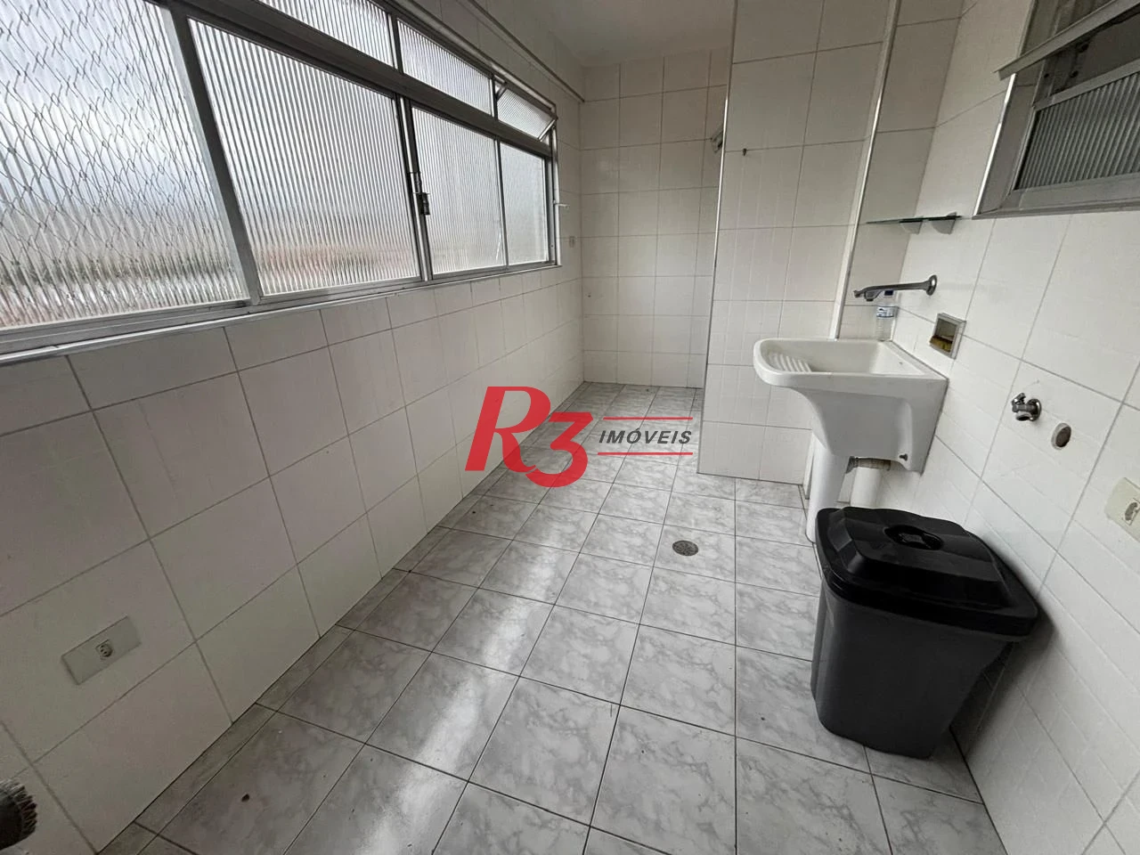 Apartamento com 3 dormitórios à venda, 145 m² por R$ 1.010.000,00 - Ponta da Praia - Santos/SP