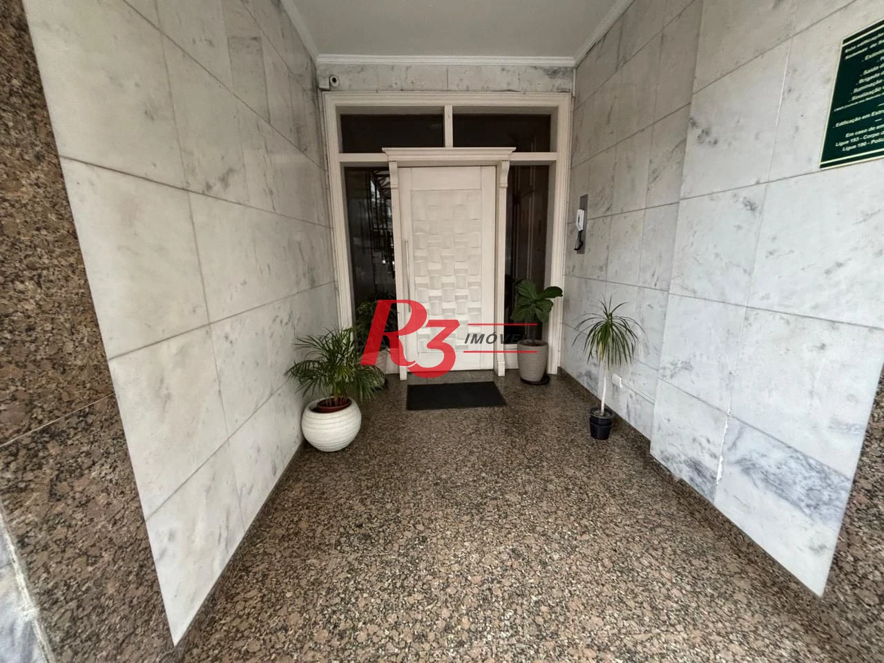 Apartamento com 3 dormitórios à venda, 145 m² por R$ 1.010.000,00 - Ponta da Praia - Santos/SP