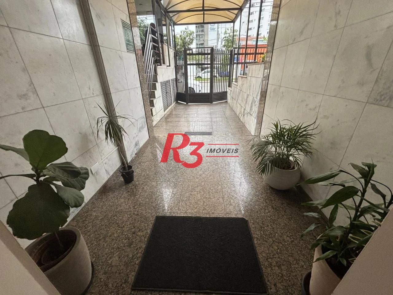 Apartamento com 3 dormitórios à venda, 145 m² por R$ 1.010.000,00 - Ponta da Praia - Santos/SP