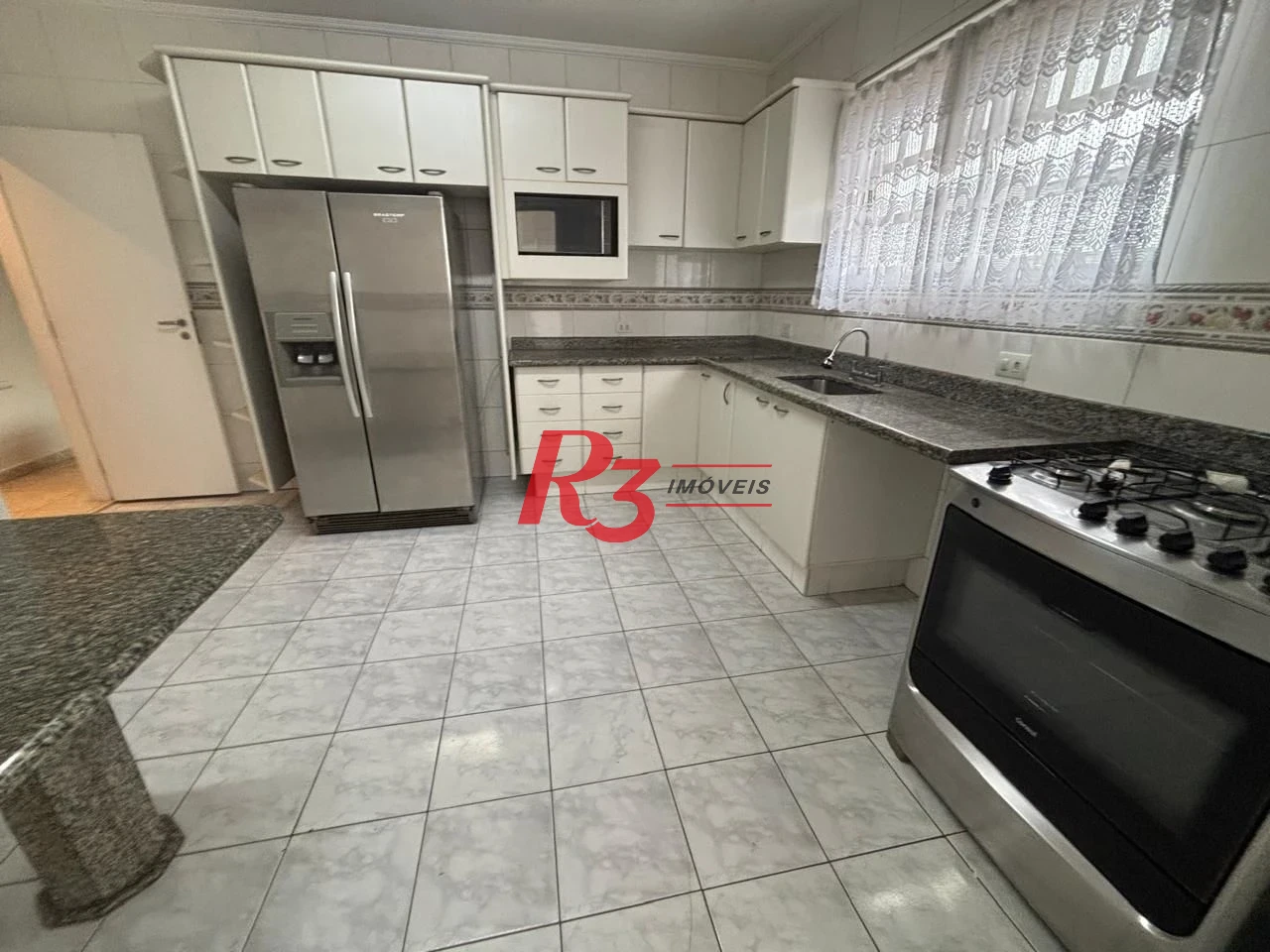 Apartamento com 3 dormitórios à venda, 145 m² por R$ 1.010.000,00 - Ponta da Praia - Santos/SP
