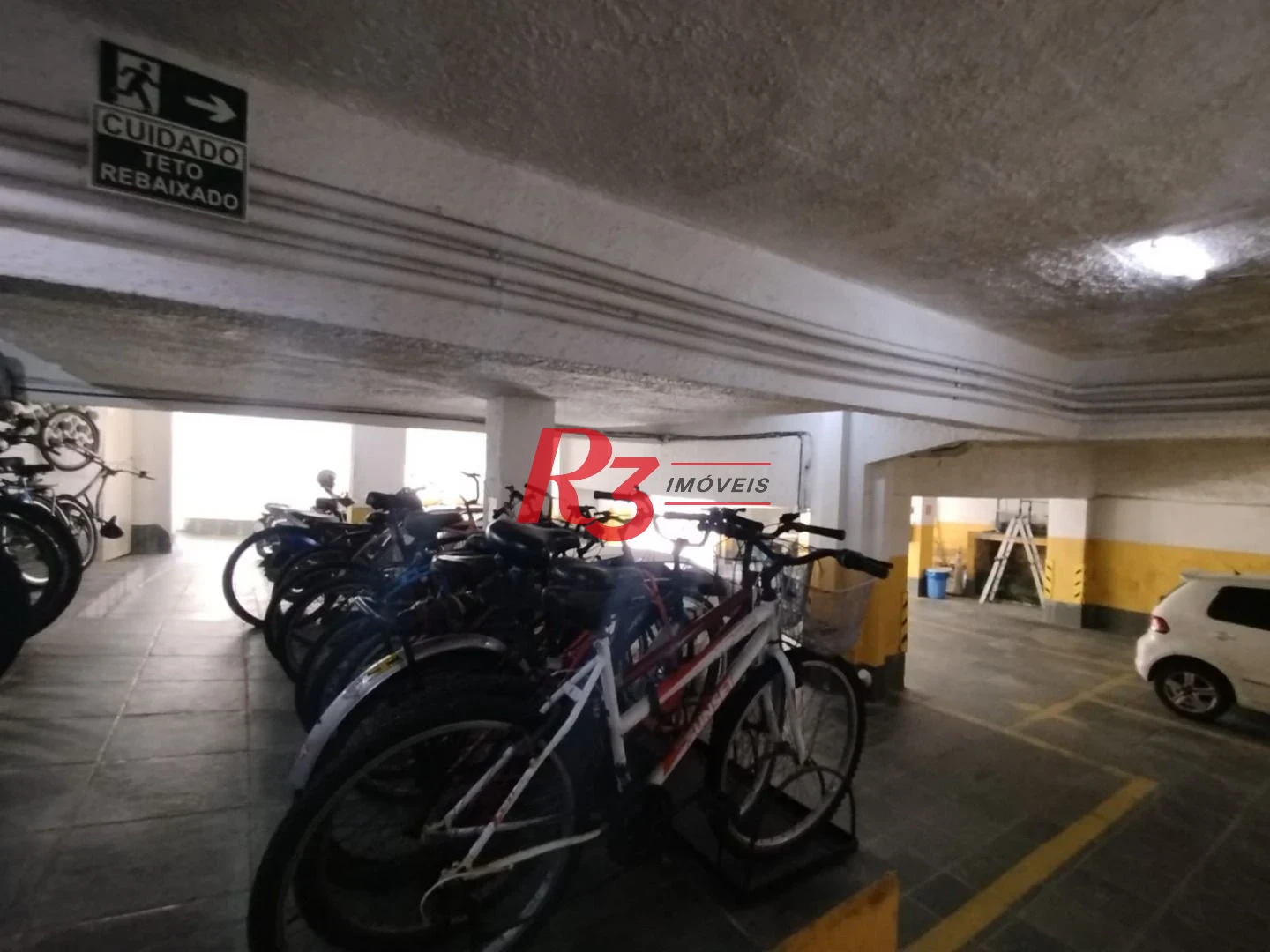 Apartamento com 1 dormitório à venda, 27 m² por R$ 300.000,00 - José Menino - Santos/SP