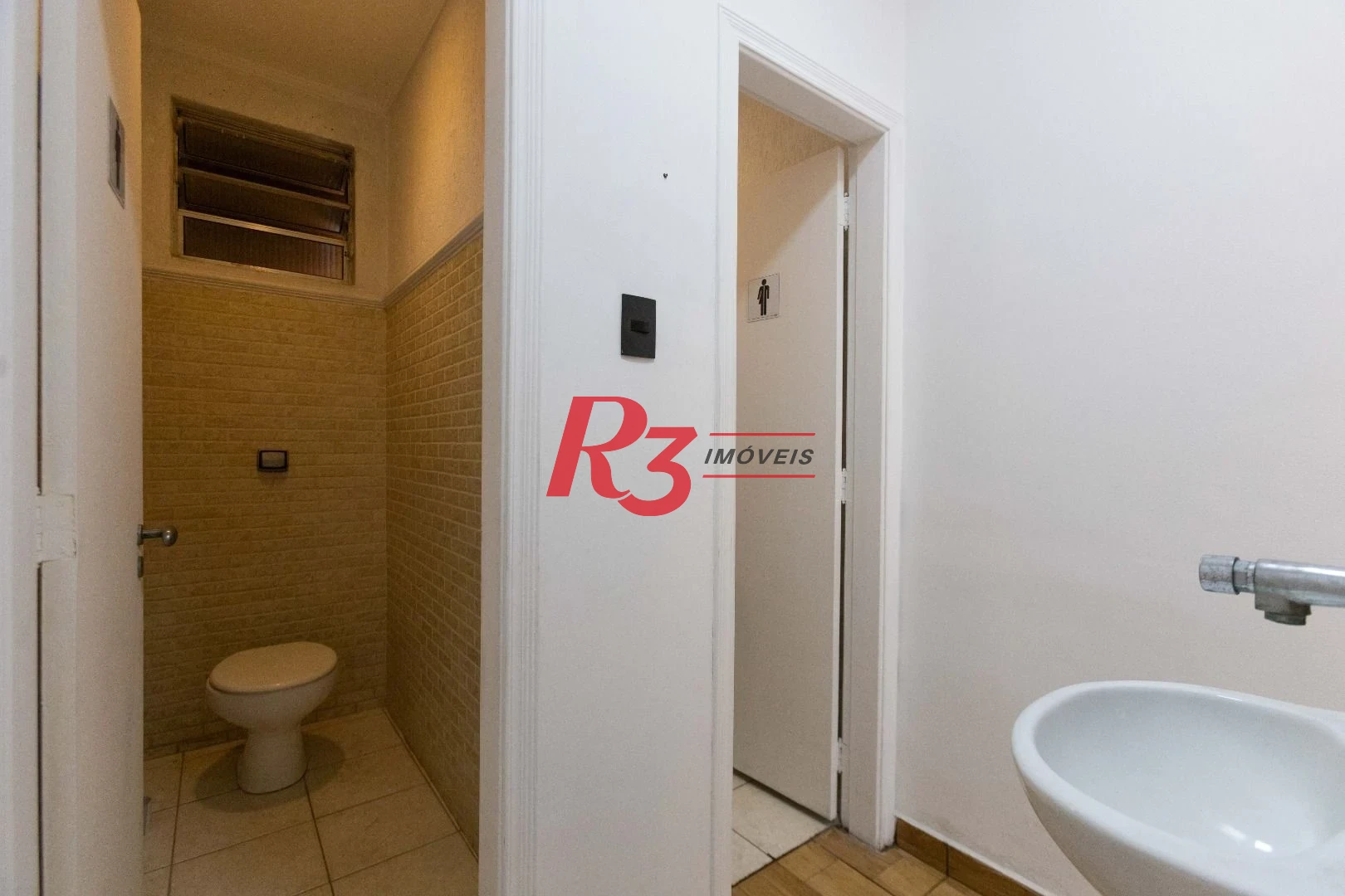 Sobrado para alugar, 173 m² por R$ 8.989,22/mês - Boqueirão - Santos/SP