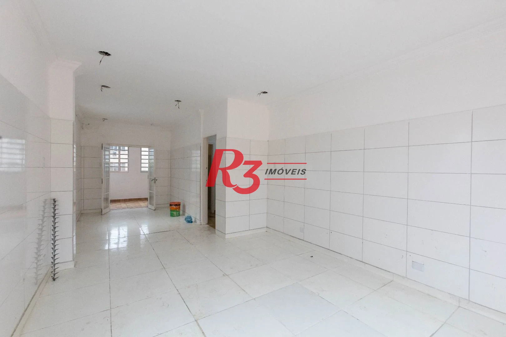 Sobrado para alugar, 173 m² por R$ 8.989,22/mês - Boqueirão - Santos/SP