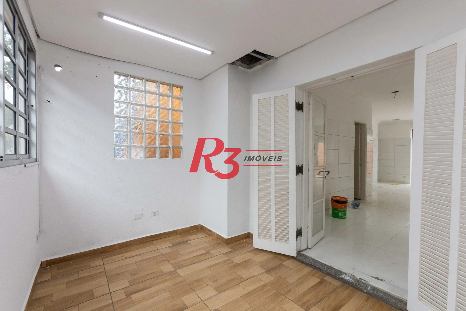 Sobrado para alugar, 173 m² por R$ 8.989,22/mês - Boqueirão - Santos/SP