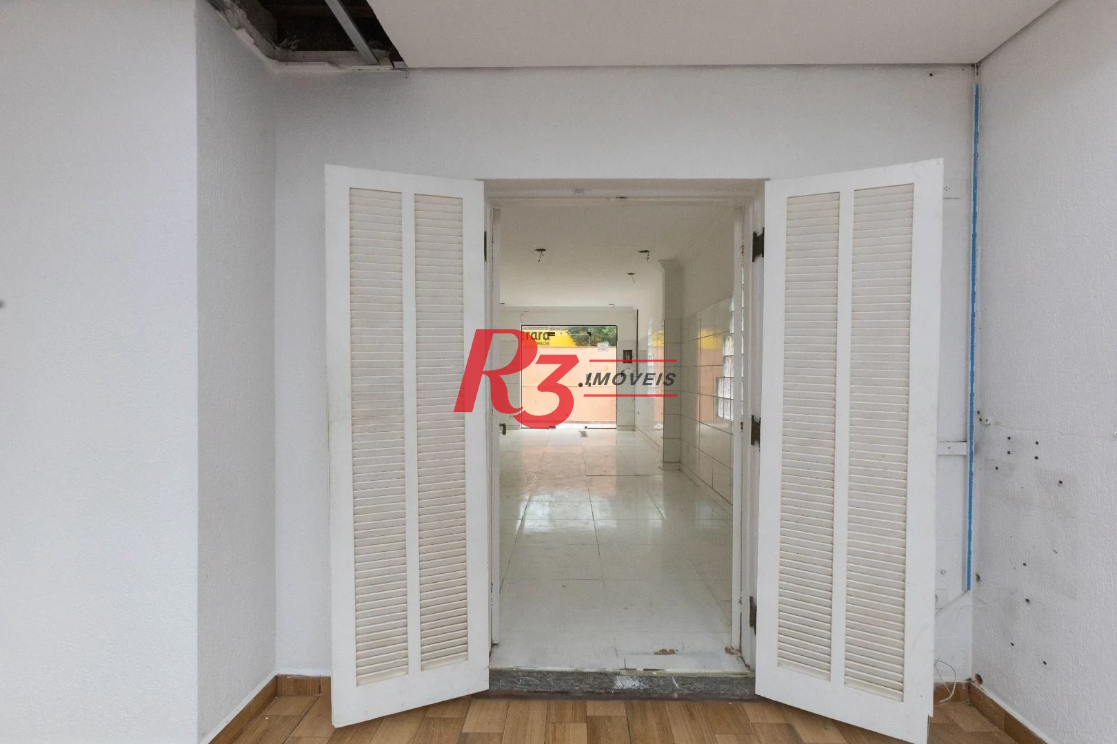 Sobrado para alugar, 173 m² por R$ 8.989,22/mês - Boqueirão - Santos/SP