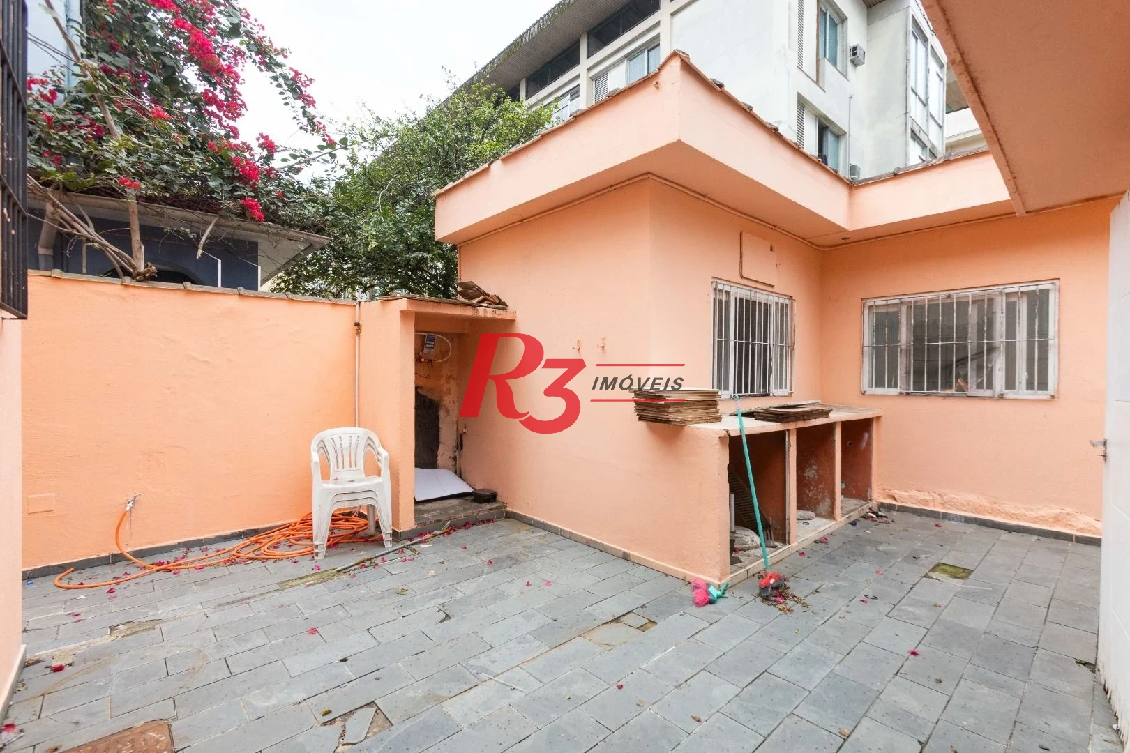 Sobrado para alugar, 173 m² por R$ 8.989,22/mês - Boqueirão - Santos/SP
