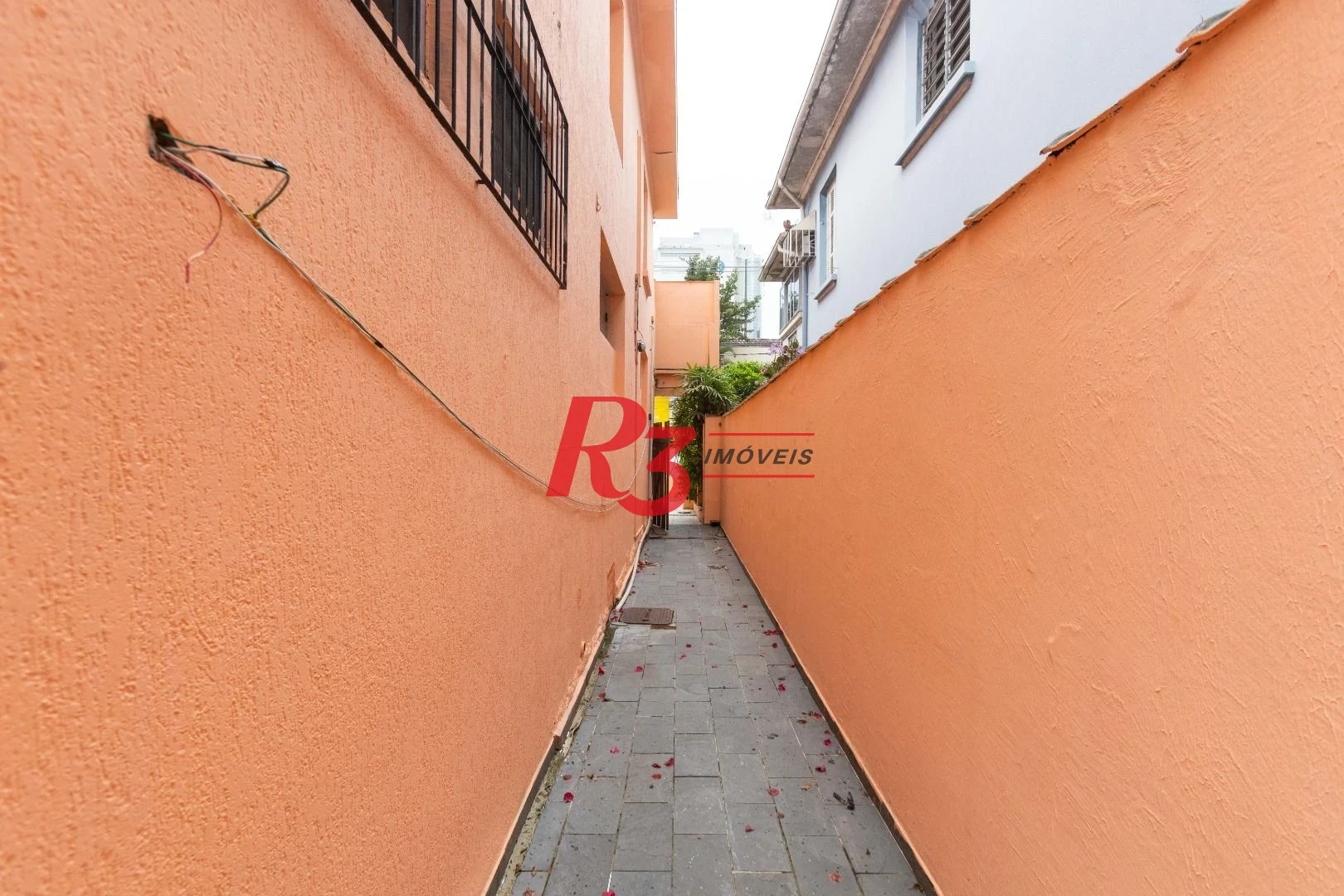 Sobrado para alugar, 173 m² por R$ 8.989,22/mês - Boqueirão - Santos/SP