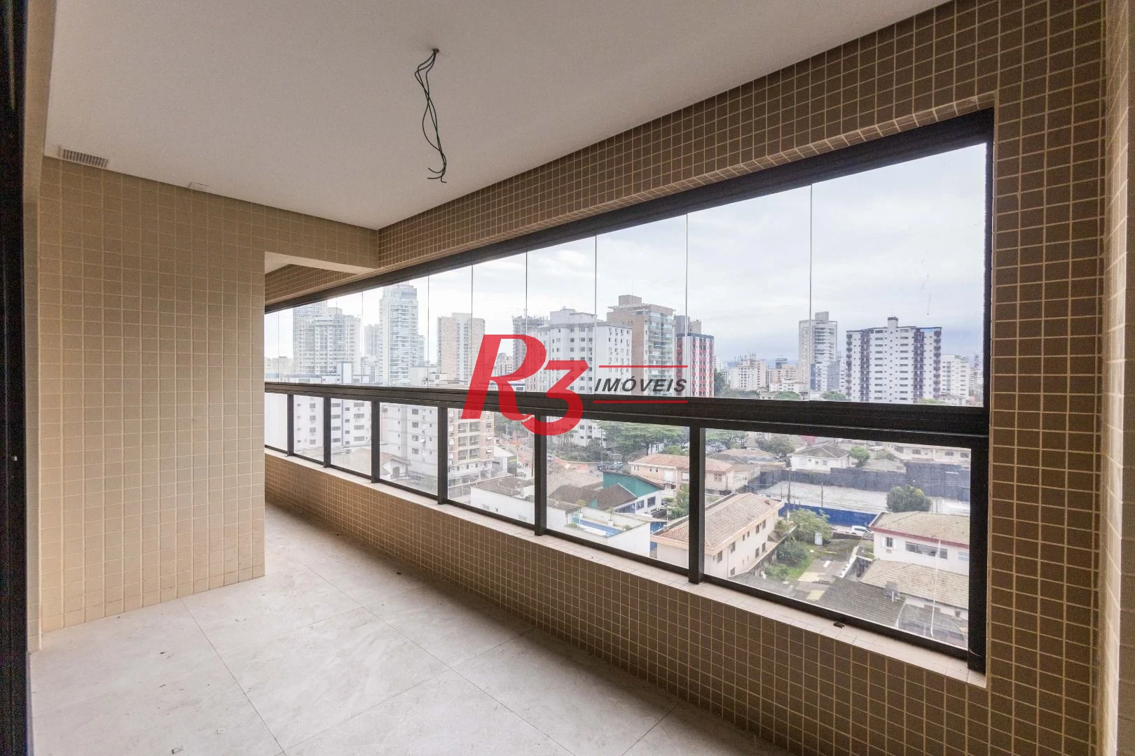 Apartamento com 2 dormitórios à venda, 65 m² por R$ 770.000,00 - Ponta da Praia - Santos/SP