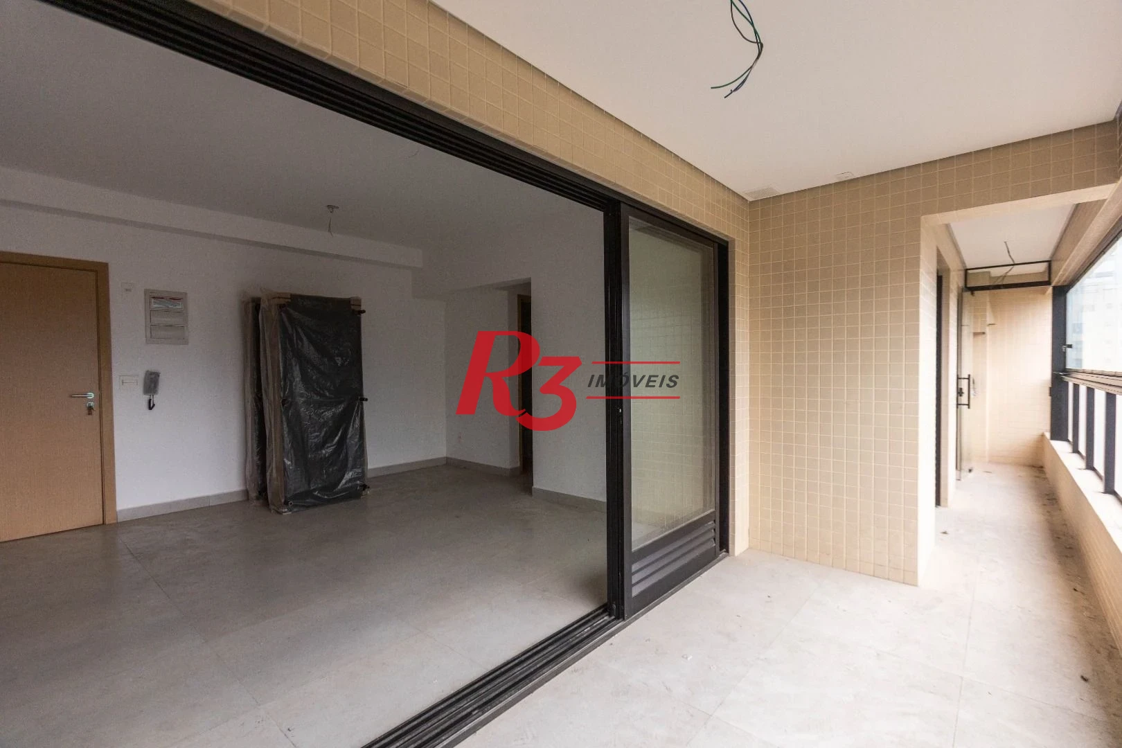Apartamento com 2 dormitórios à venda, 65 m² por R$ 770.000,00 - Ponta da Praia - Santos/SP
