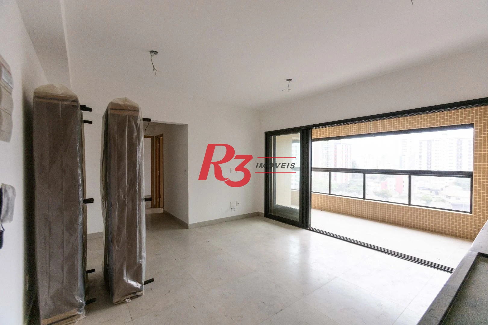 Apartamento com 2 dormitórios à venda, 65 m² por R$ 770.000,00 - Ponta da Praia - Santos/SP