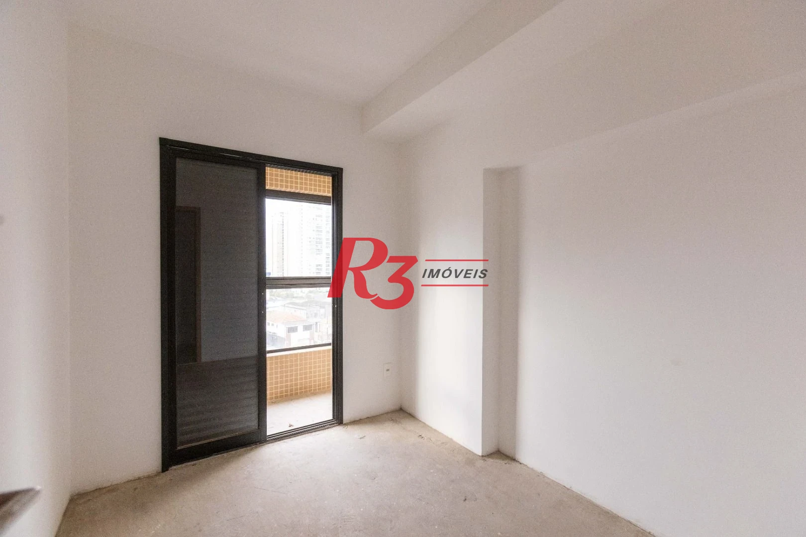 Apartamento com 2 dormitórios à venda, 65 m² por R$ 770.000,00 - Ponta da Praia - Santos/SP