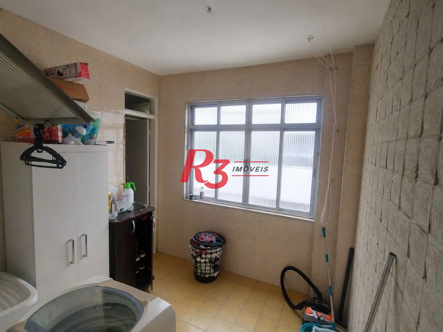 Apartamento com 2 dormitórios à venda, 77 m² por R$ 530.000,00 - Embaré - Santos/SP