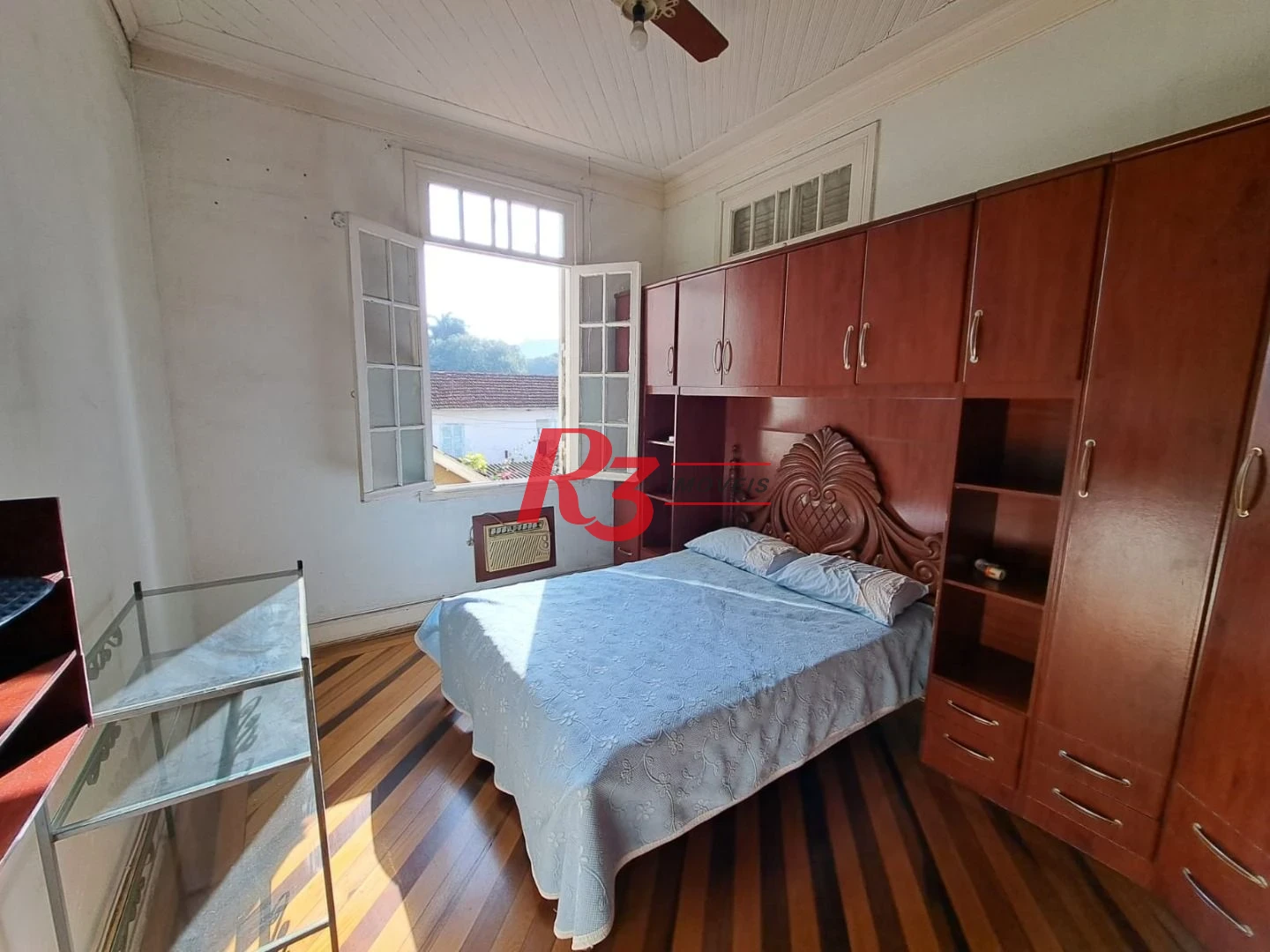 Sobrado com 3 dormitórios à venda, 167 m² por R$ 700.000,00 - Vila Matias - Santos/SP