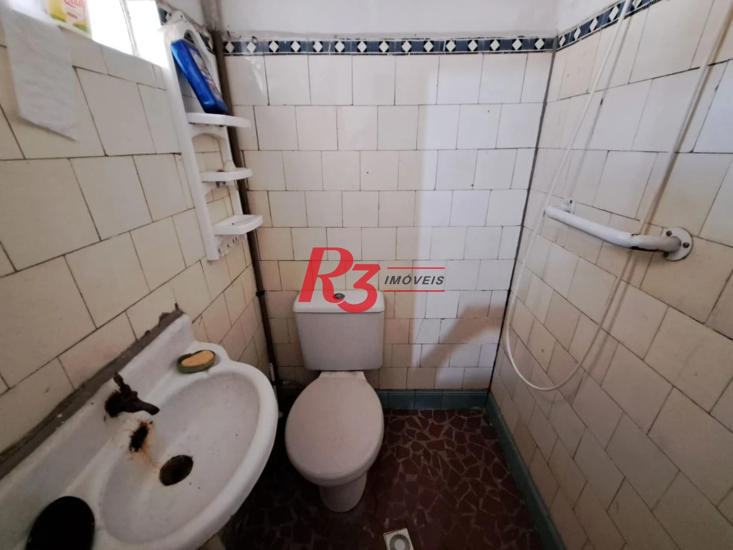Sobrado com 3 dormitórios à venda, 167 m² por R$ 700.000,00 - Vila Matias - Santos/SP