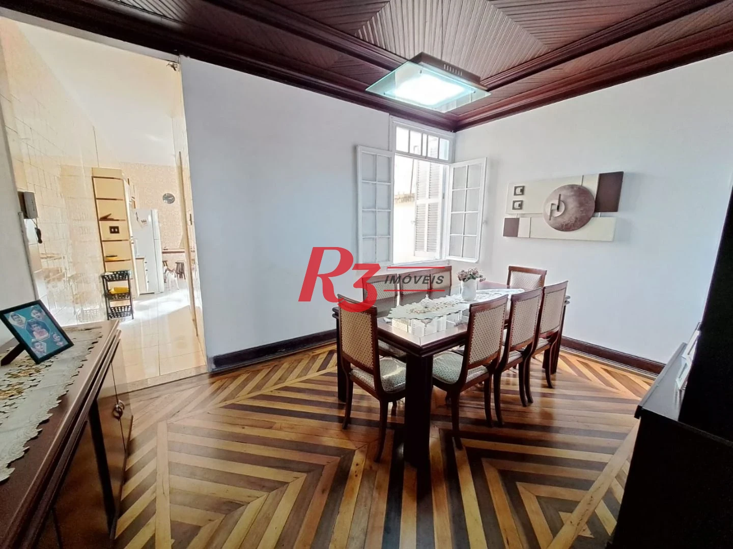 Sobrado com 3 dormitórios à venda, 167 m² por R$ 700.000,00 - Vila Matias - Santos/SP
