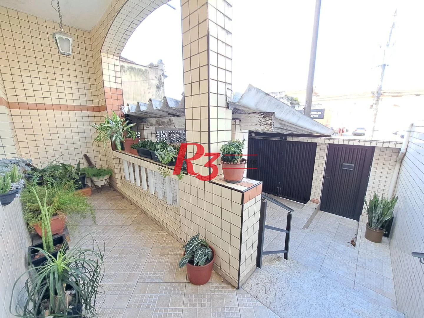 Sobrado com 3 dormitórios à venda, 167 m² por R$ 700.000,00 - Vila Matias - Santos/SP