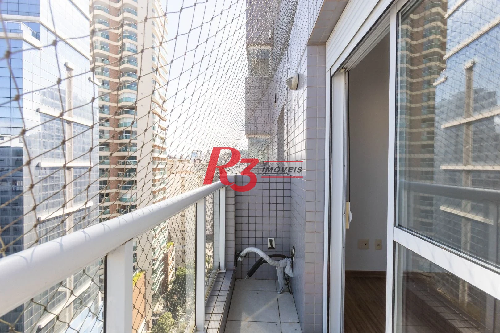 Apartamento Duplex com 3 dormitórios à venda, 100 m² por R$ 1.350.000,00 - Pompéia - Santos/SP