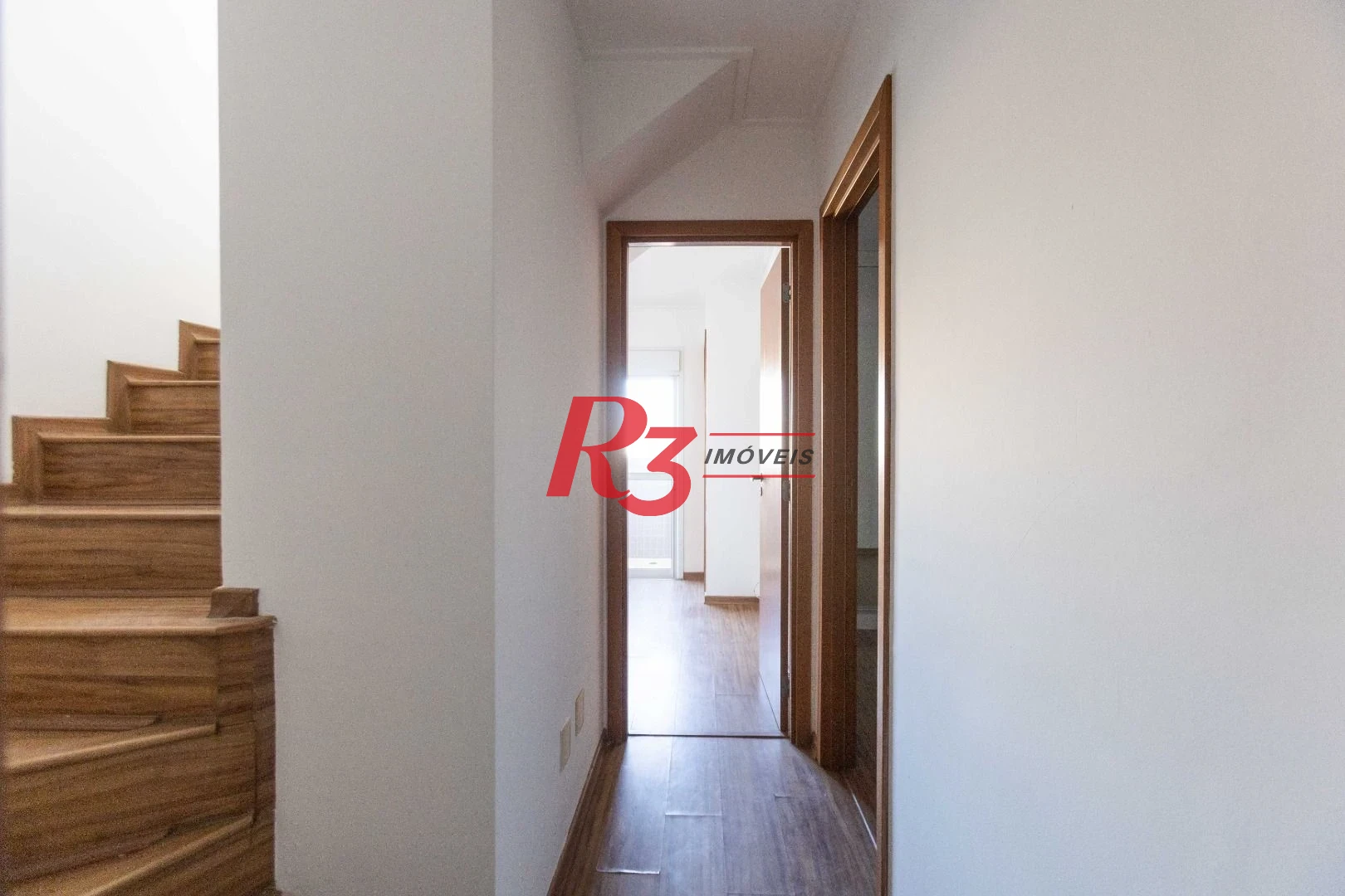 Apartamento Duplex com 3 dormitórios à venda, 100 m² por R$ 1.350.000,00 - Pompéia - Santos/SP