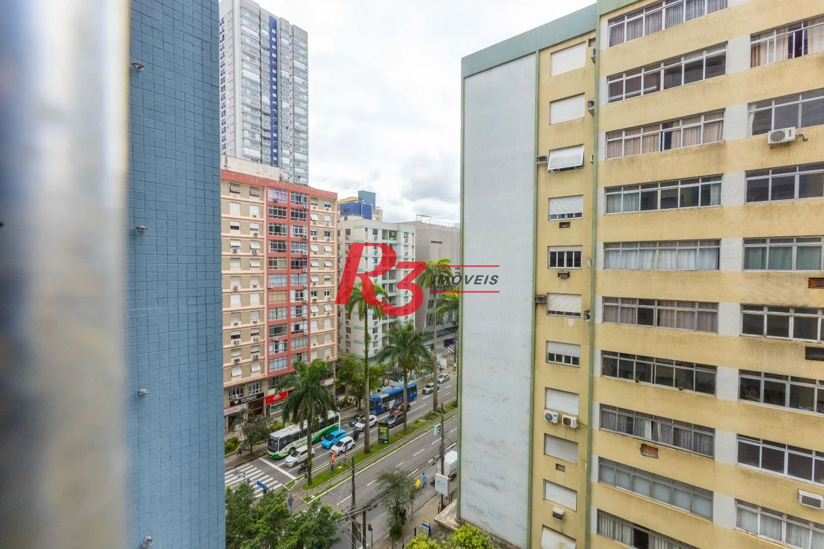 Apartamento com 2 dormitórios para alugar, 75 m² por R$ 4.000,00/mês - Gonzaga - Santos/SP