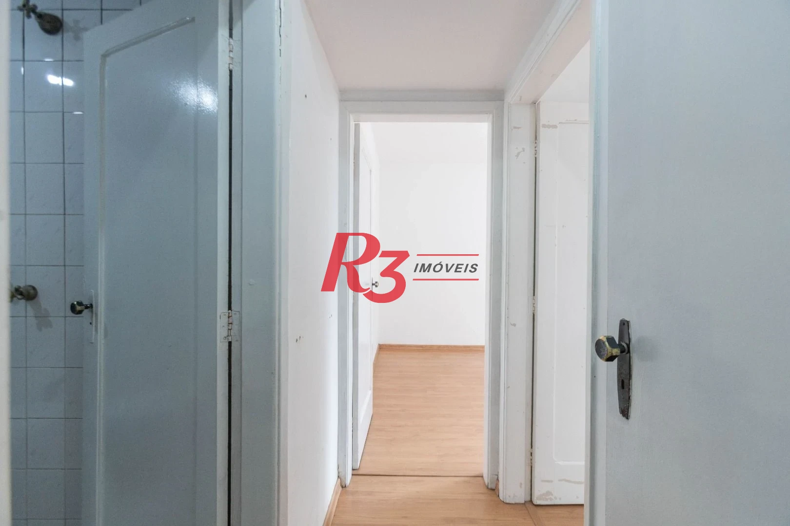 Apartamento com 2 dormitórios para alugar, 75 m² por R$ 4.000,00/mês - Gonzaga - Santos/SP