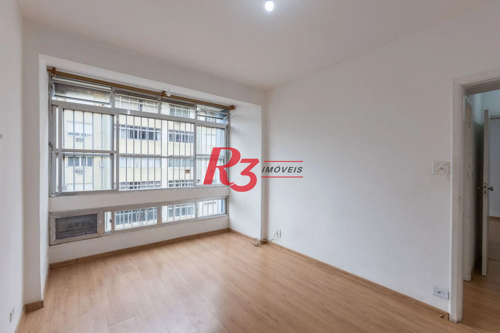 Apartamento com 2 dormitórios para alugar, 75 m² por R$ 4.000,00/mês - Gonzaga - Santos/SP