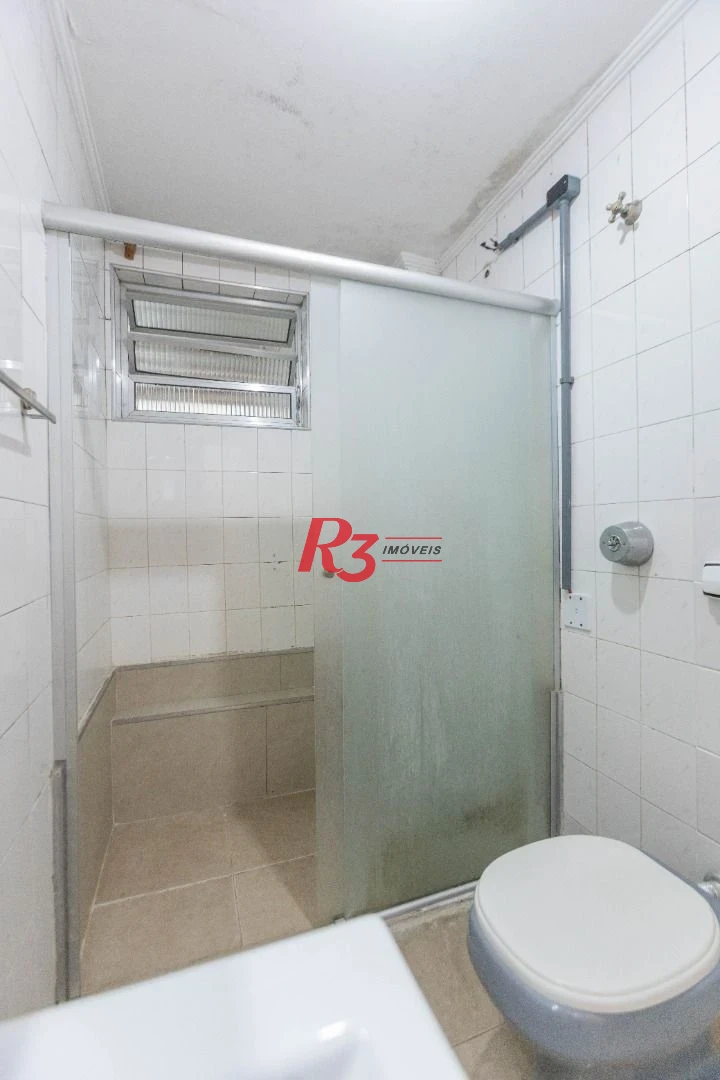 Apartamento com 2 dormitórios para alugar, 75 m² por R$ 4.000,00/mês - Gonzaga - Santos/SP
