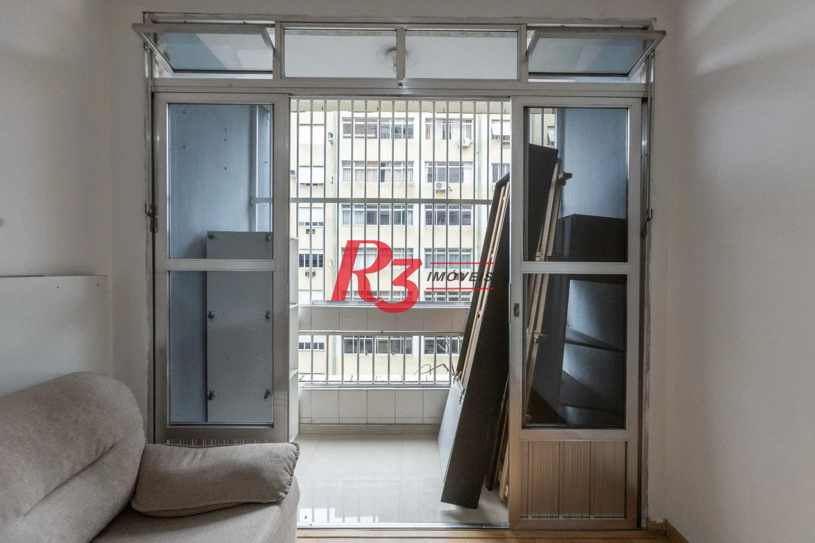 Apartamento com 2 dormitórios para alugar, 75 m² por R$ 4.000,00/mês - Gonzaga - Santos/SP