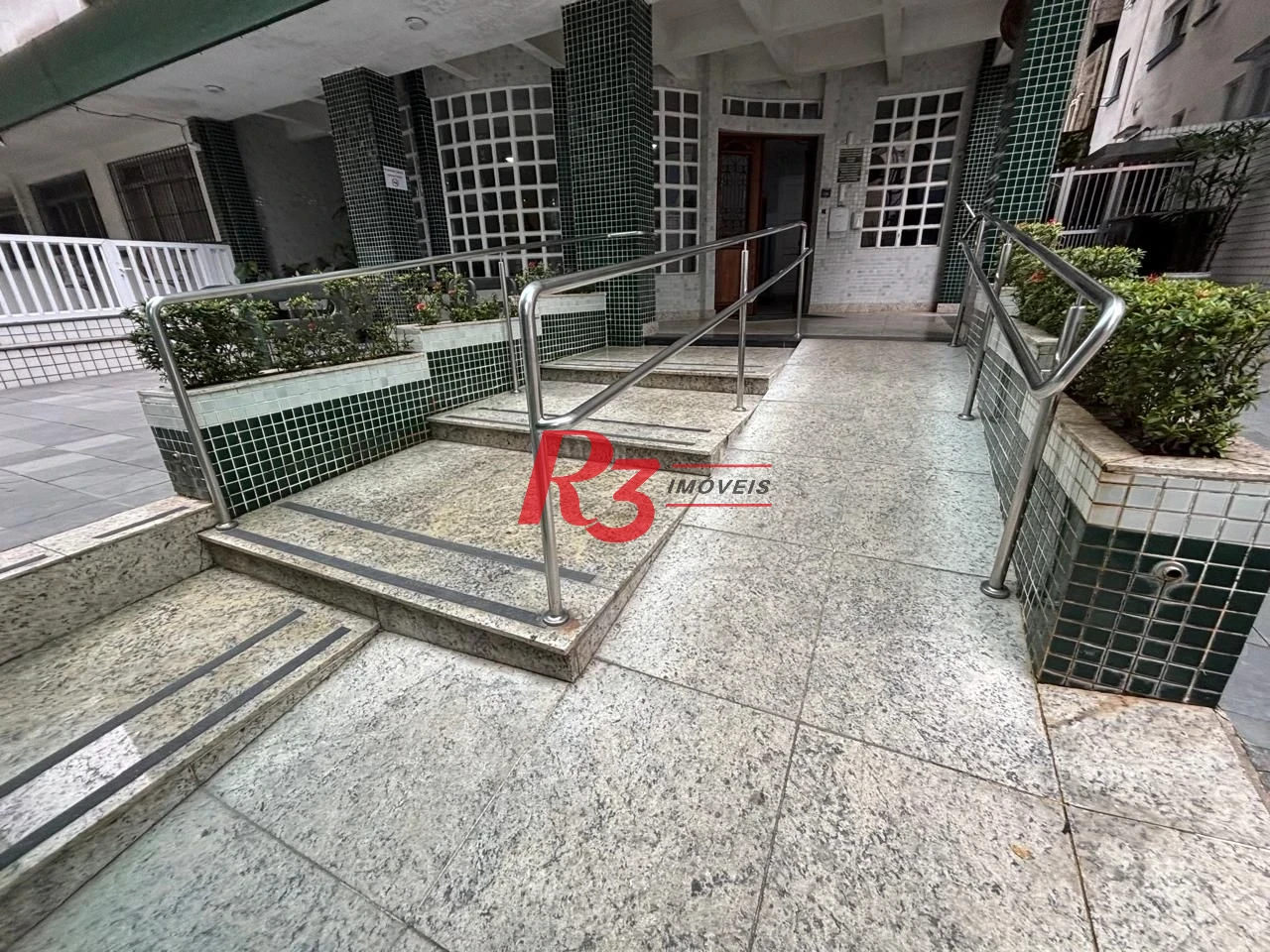 Apartamento com 1 dormitório à venda, 53 m² por R$ 290.000,00 - José Menino - Santos/SP