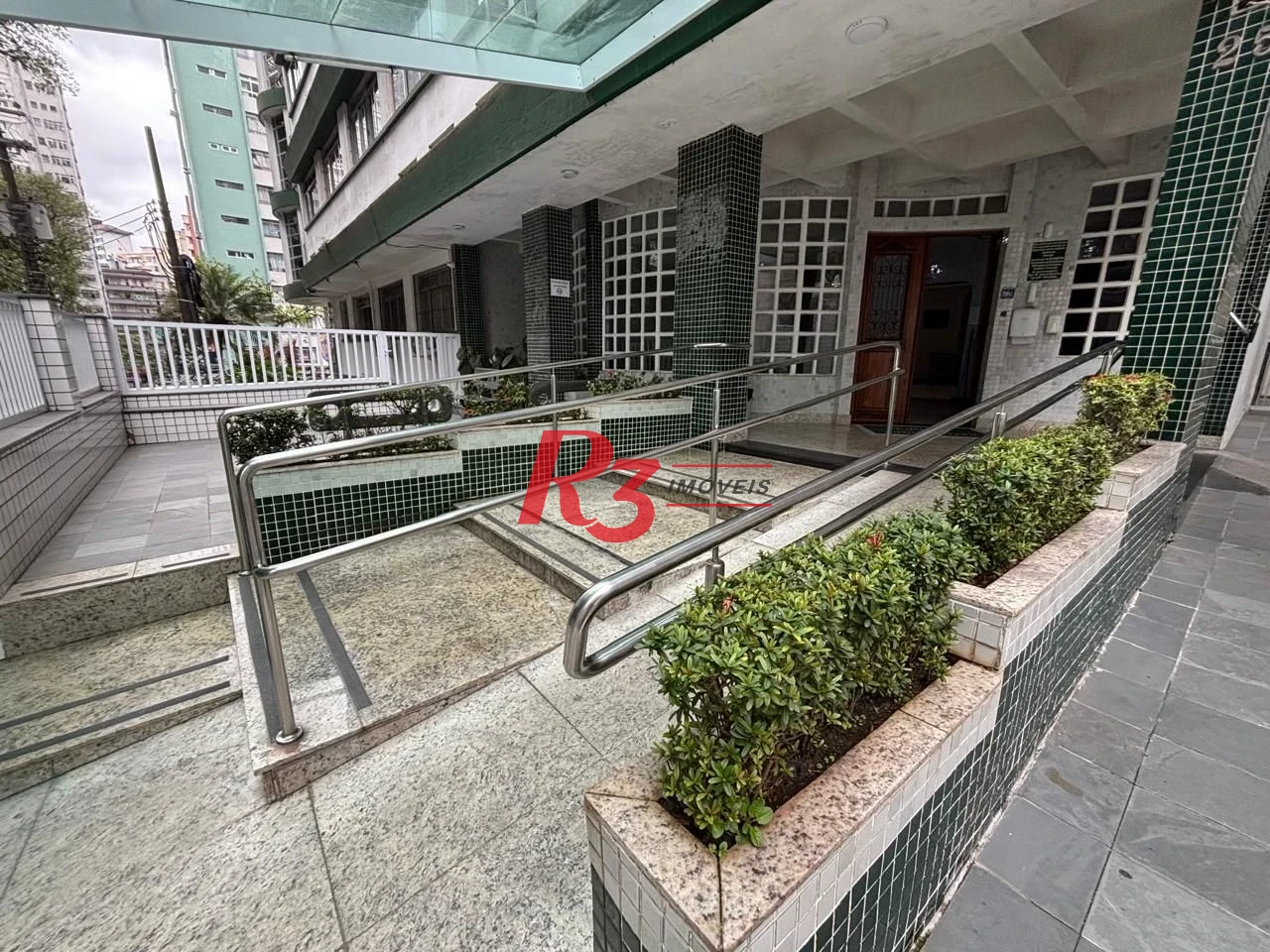Apartamento com 1 dormitório à venda, 53 m² por R$ 290.000,00 - José Menino - Santos/SP