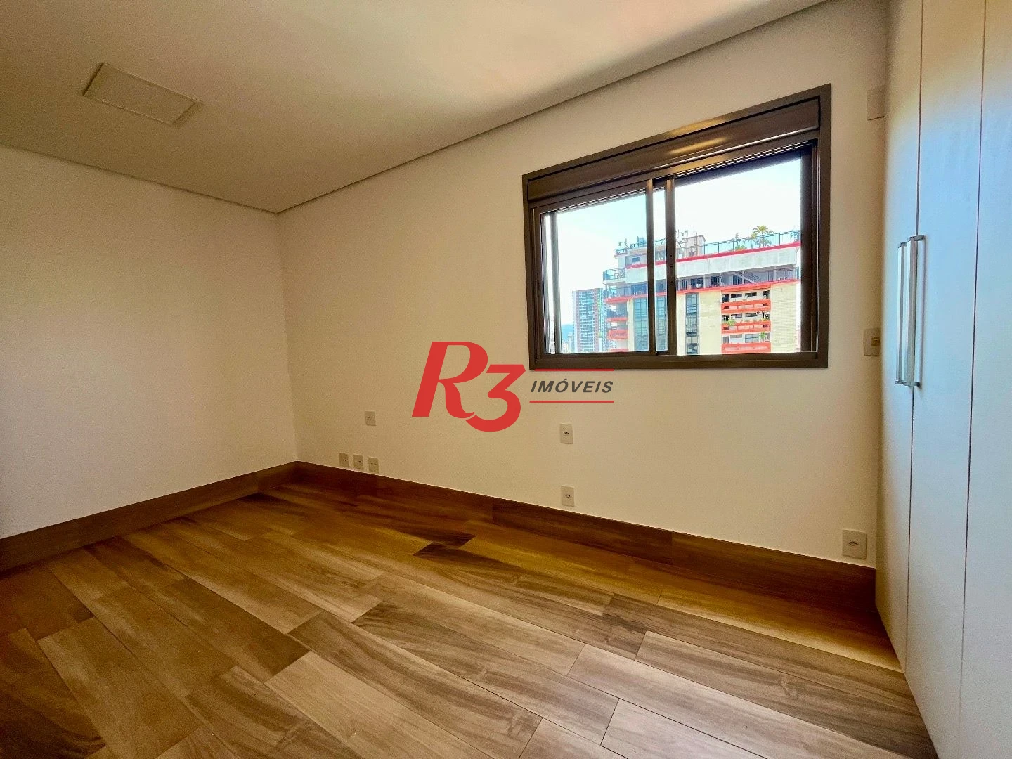 Apartamento com 1 dormitório à venda, 65 m² por R$ 1.150.000,00 - Aparecida - Santos/SP