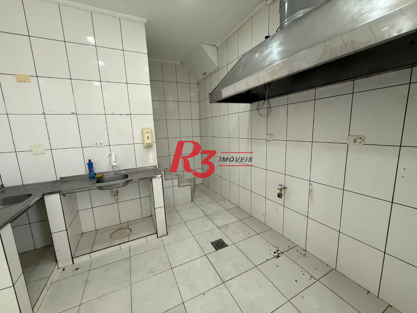 Loja para alugar, 67 m² por R$ 4.100,00/mês - Aparecida - Santos/SP