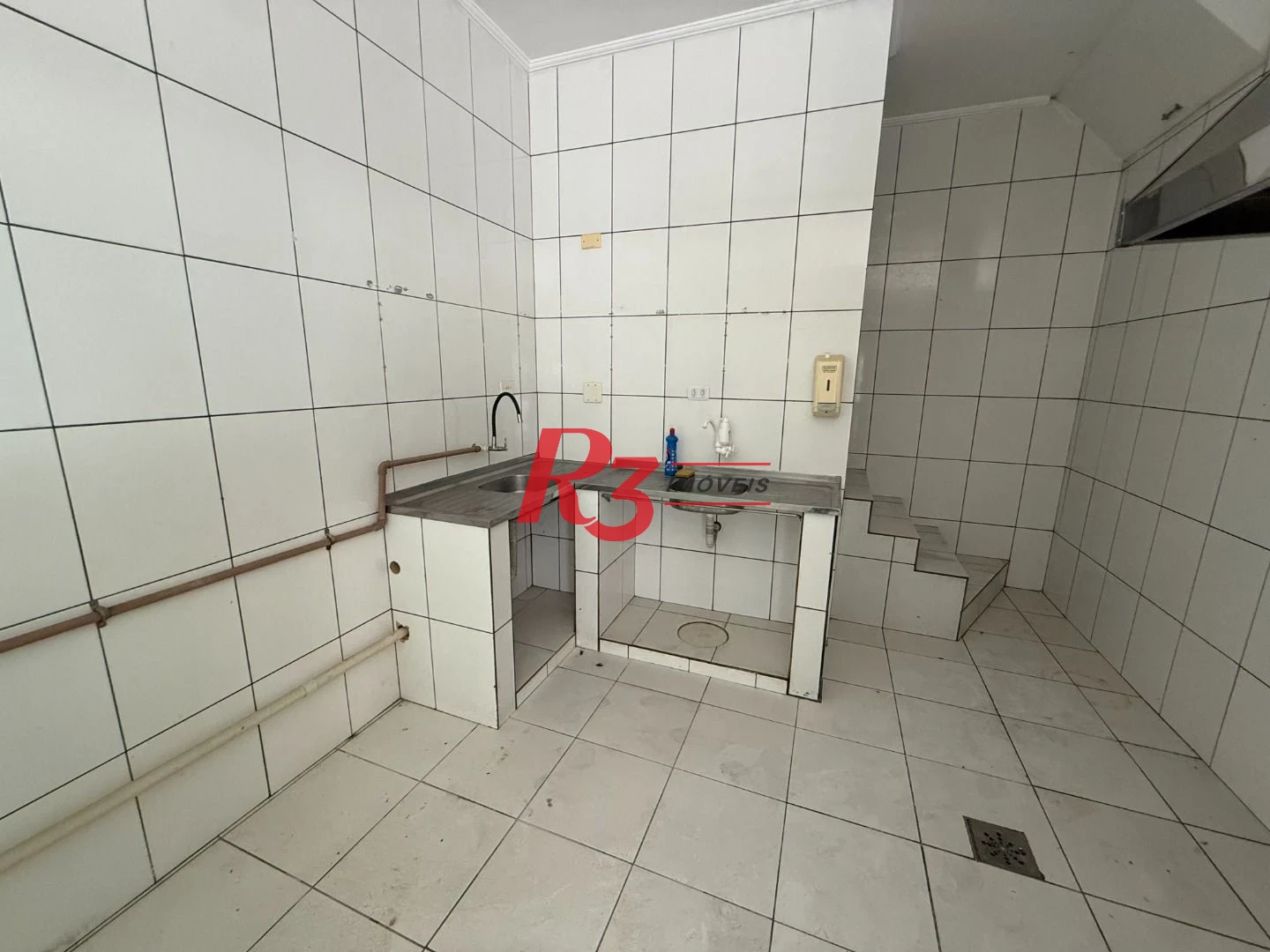 Loja para alugar, 67 m² por R$ 4.100,00/mês - Aparecida - Santos/SP