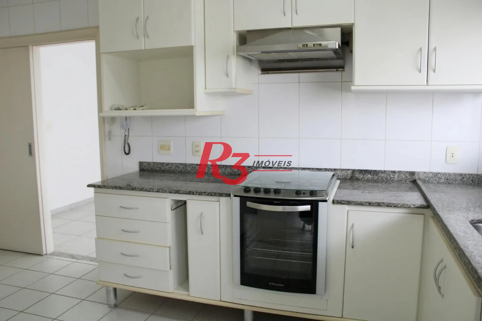 Apartamento com 3 dormitórios à venda, 132 m² por R$ 1.150.000,00 - Ponta da Praia - Santos/SP