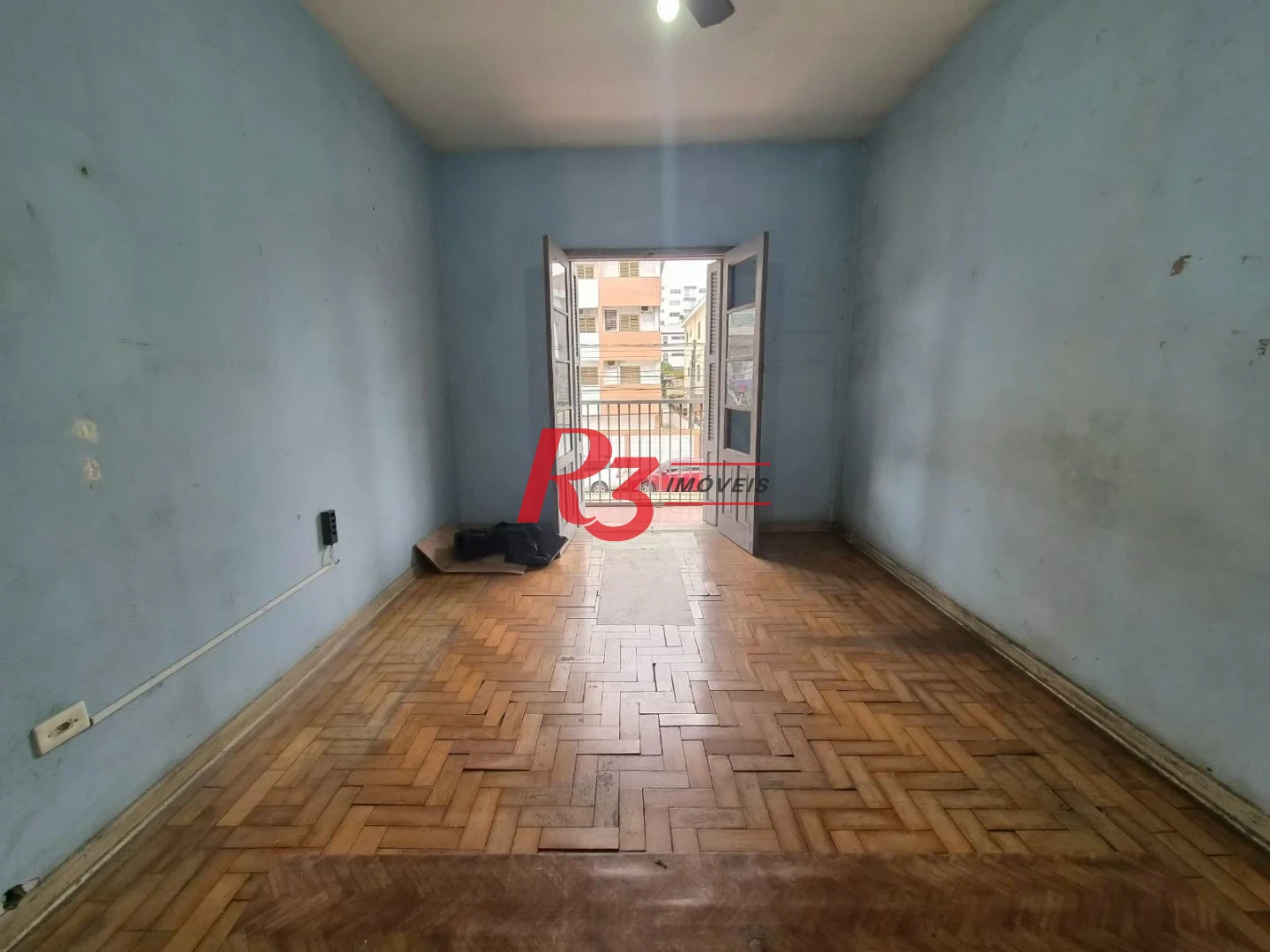Apartamento com 2 dormitórios à venda, 64 m² por R$ 340.000,00 - Aparecida - Santos/SP