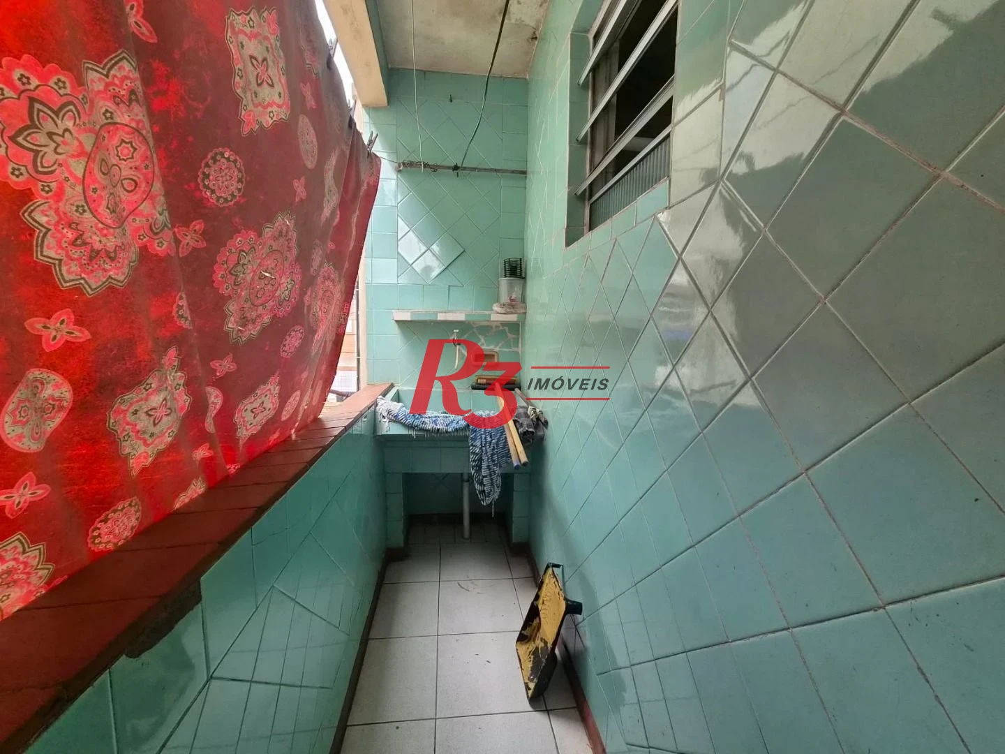 Apartamento com 2 dormitórios à venda, 64 m² por R$ 340.000,00 - Aparecida - Santos/SP