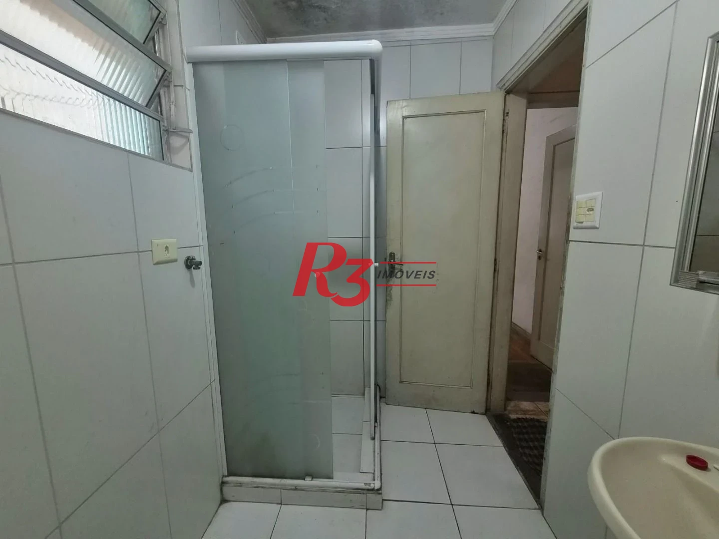 Apartamento com 2 dormitórios à venda, 64 m² por R$ 340.000,00 - Aparecida - Santos/SP