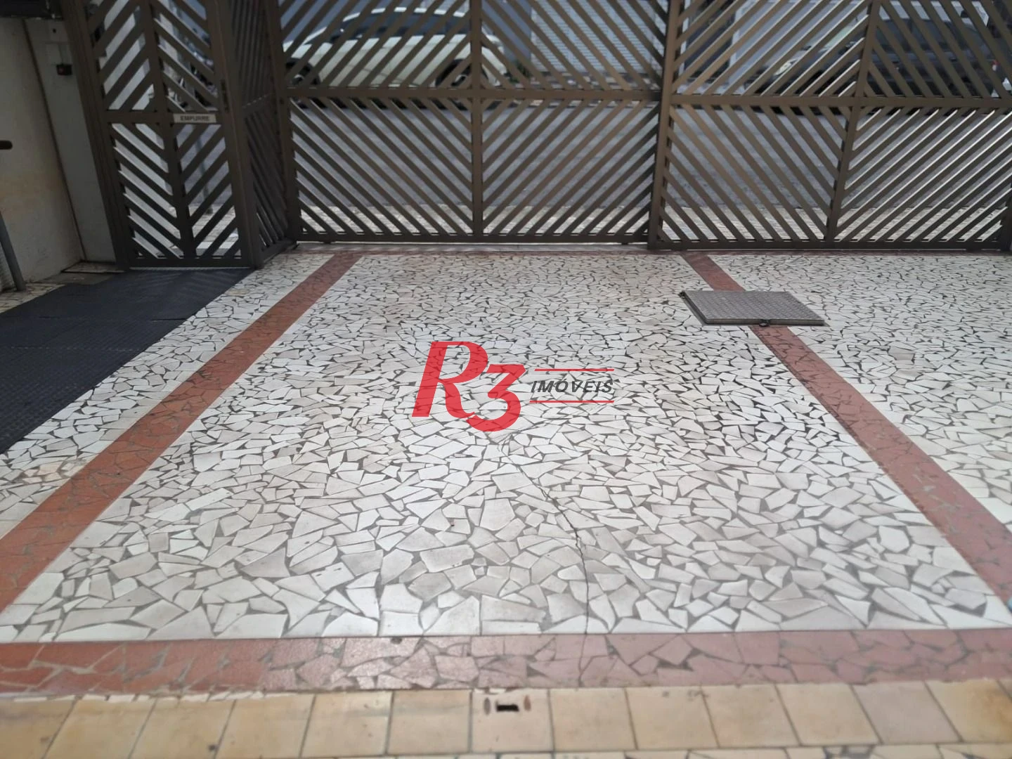 Apartamento com 2 dormitórios à venda, 94 m² por R$ 475.000,00 - Embaré - Santos/SP