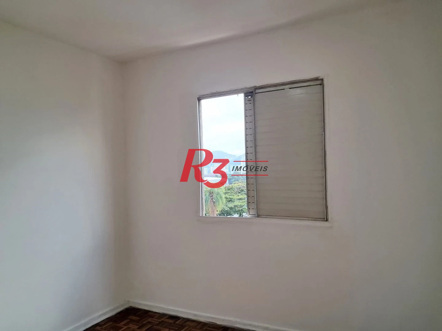 Apartamento com 3 dormitórios à venda, 75 m² por R$ 425.000,00 - Encruzilhada - Santos/SP