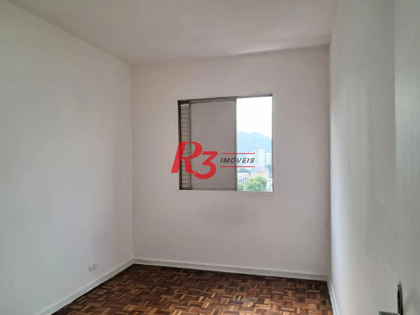 Apartamento com 3 dormitórios à venda, 75 m² por R$ 425.000,00 - Encruzilhada - Santos/SP